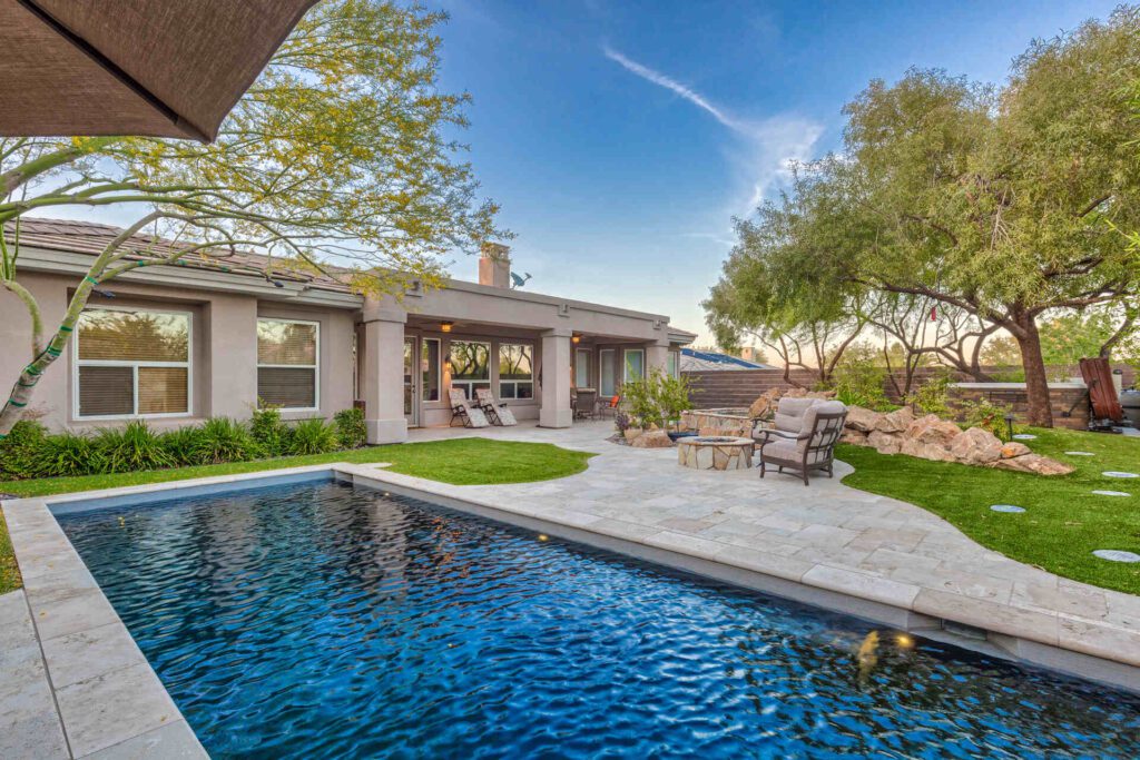 Nice house with a swimming pool
